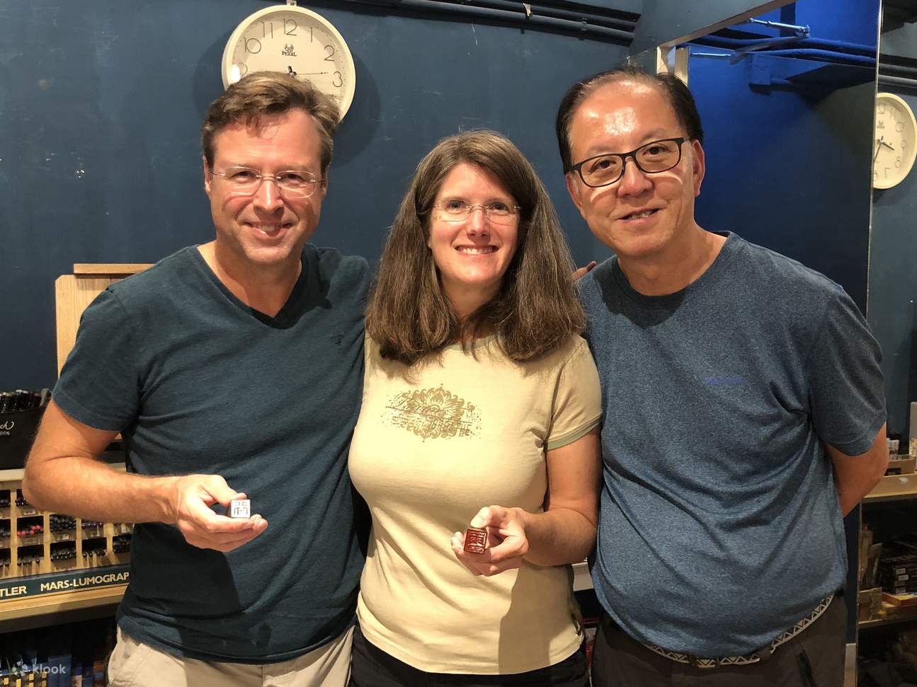 Aura Art 爱画室 - 篆刻艺术工作坊 | 刻制印章 | 中环